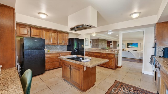 Detail Gallery Image 25 of 62 For 1414 N Raymond, Fullerton,  CA 92831 - 5 Beds | 3/1 Baths