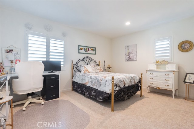 Detail Gallery Image 20 of 38 For 30912 Marbella, Highland,  CA 92346 - 5 Beds | 4 Baths