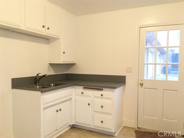 2604 Curtis Avenue, Redondo Beach, California 90278, ,Residential Income,Sold,Curtis,SB23149128