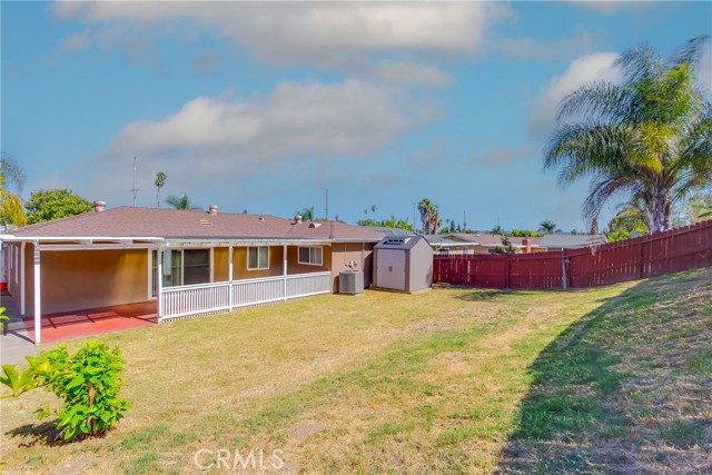 633 Elaine Avenue, Oceanside CA: https://media.crmls.org/medias/56d12672-39ef-43a5-baa7-f3d4554e729d.jpg