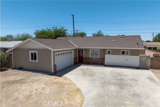 45561 Rodin Avenue, Lancaster CA: https://media.crmls.org/medias/56d141c2-338f-400e-8212-ab9f198f82ef.jpg