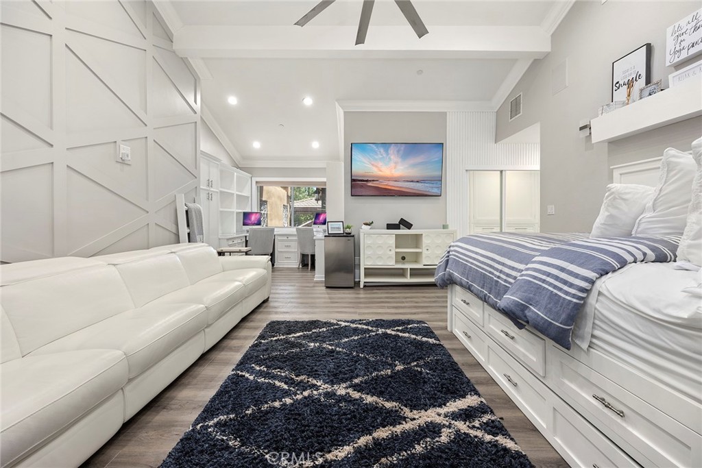 This bedroom could be a 2nd primary suite with it’s own entrance. Has a large loft with a spiral staircase.