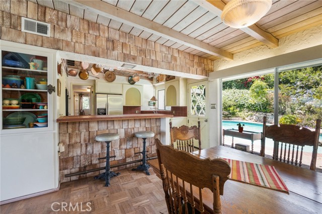 1 Bridle Lane, Rancho Palos Verdes, California 90275, 3 Bedrooms Bedrooms, ,1 BathroomBathrooms,Residential,Sold,Bridle,SB22113109