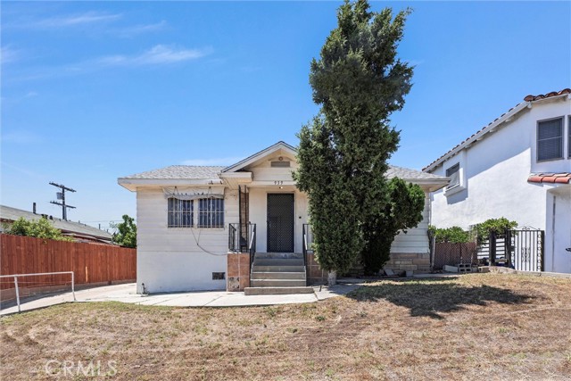 939 White Knoll Drive, Los Angeles CA: https://media.crmls.org/medias/56d4d19d-248e-41a8-abe6-b3ceffbca0e7.jpg