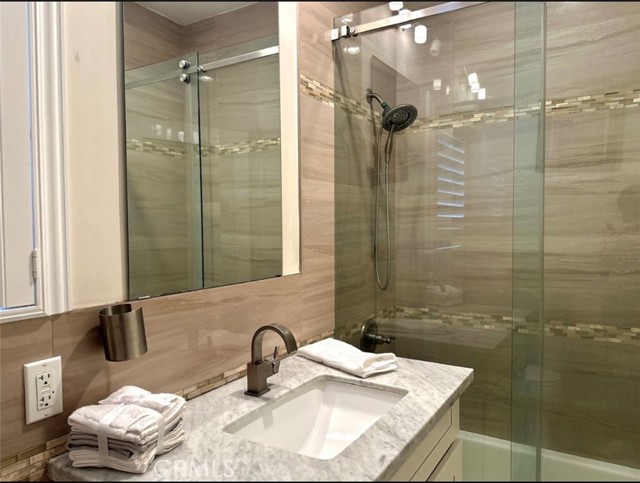 Detail Gallery Image 48 of 73 For 646 S Courson Dr, Anaheim,  CA 92804 - 6 Beds | 5 Baths