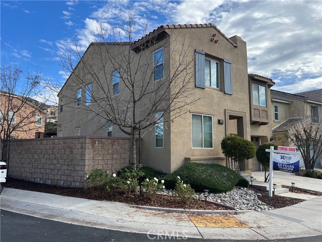 Detail Gallery Image 2 of 57 For 24464 Periwinkle, Lake Elsinore,  CA 92532 - 5 Beds | 3 Baths