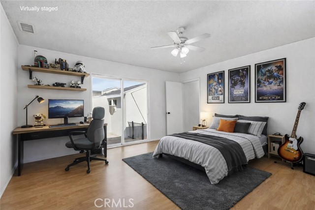 Detail Gallery Image 32 of 47 For 417 S Glenwood Pl., Burbank,  CA 91506 - 5 Beds | 3 Baths