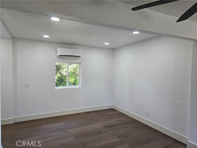 Detail Gallery Image 9 of 21 For 25162 N. Center, Los Molinos,  CA 96055 - 2 Beds | 2 Baths