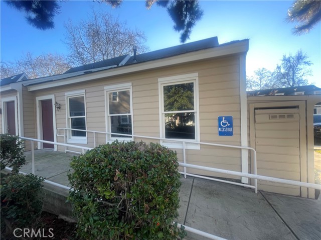 11 Williamsburg Lane, Chico, California 95926, ,Commercial Lease,For Rent,11 Williamsburg Lane,CRSN25010355