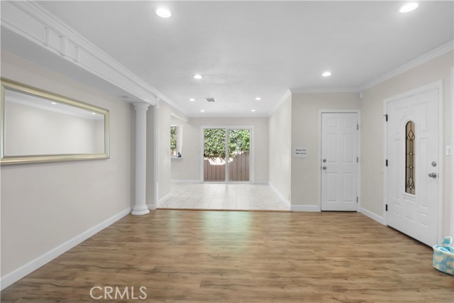 Detail Gallery Image 17 of 31 For 3333 N Los Coyotes Diagonal, Long Beach,  CA 90808 - 3 Beds | 3 Baths