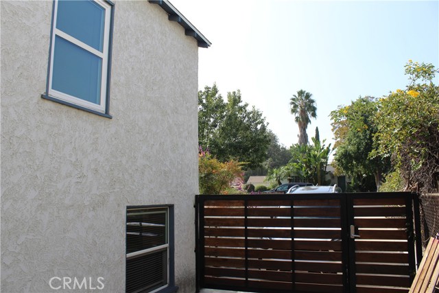 Detail Gallery Image 20 of 20 For 210 N Naomi, Burbank,  CA 91505 - 3 Beds | 2 Baths