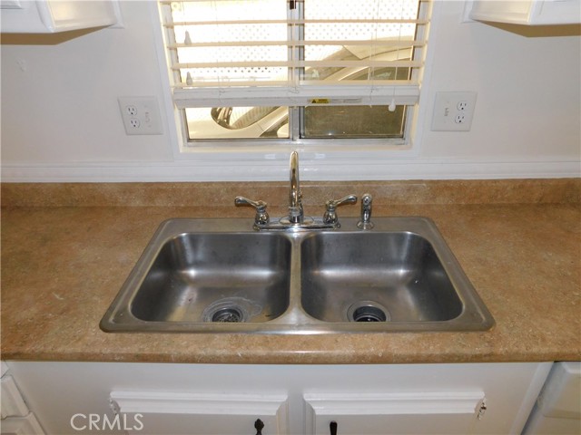 2230 Lake Park Drive, San Jacinto CA: https://media.crmls.org/medias/56d78170-65ee-4951-8cd8-3f30f01c3ffc.jpg