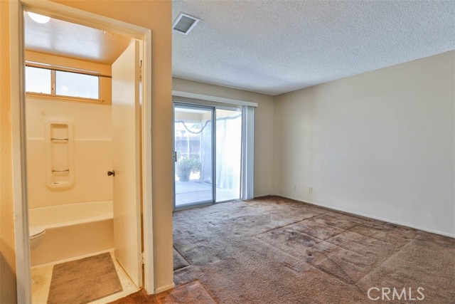 134 N Woodlake Street, Lake Elsinore CA: https://media.crmls.org/medias/56d7b020-b0ab-443e-9c86-4ed1ab74599e.jpg