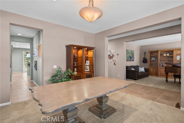 Detail Gallery Image 9 of 54 For 35590 Byron Trl, Beaumont,  CA 92223 - 4 Beds | 3 Baths