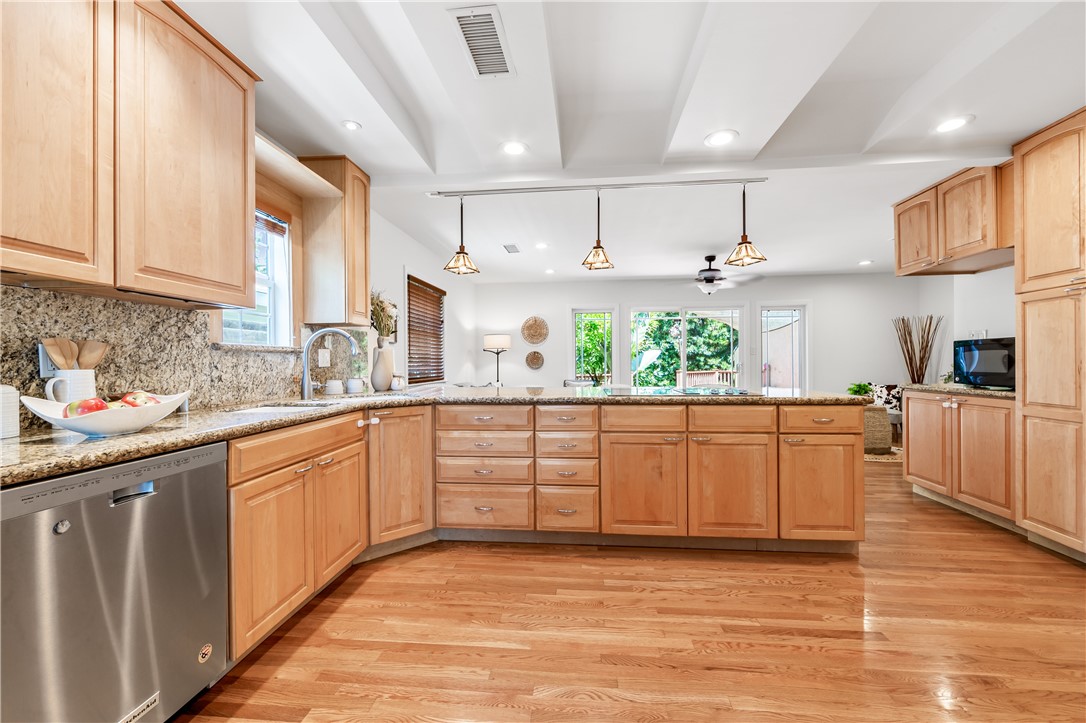 Large Kitchen with ample counter space