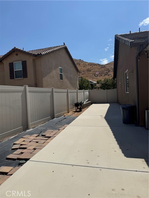 Detail Gallery Image 6 of 14 For 361 Pomegranate St, San Jacinto,  CA 92582 - 3 Beds | 2 Baths