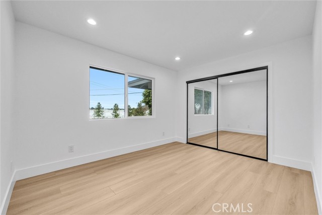 2975 Riverside Drive, Chino CA: https://media.crmls.org/medias/56d8f7e0-c0de-4308-9f47-eba93879385f.jpg