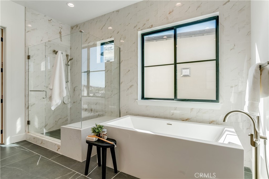 MLS #PI25058028 image #48