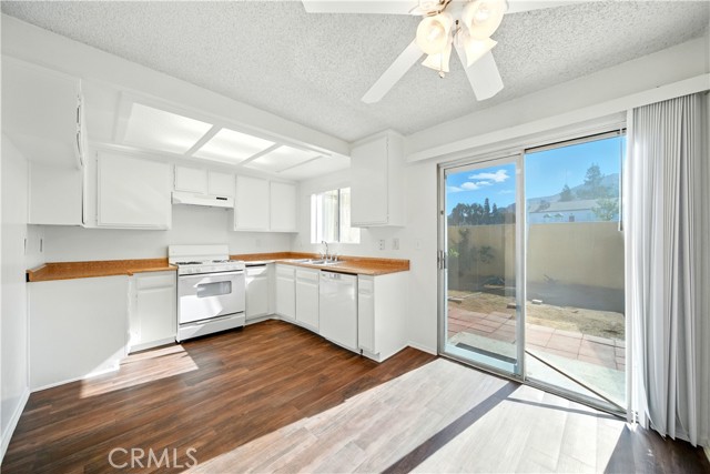 Detail Gallery Image 11 of 35 For 12420 Mount Vernon Ave 4b,  Grand Terrace,  CA 92313 - 2 Beds | 1/1 Baths
