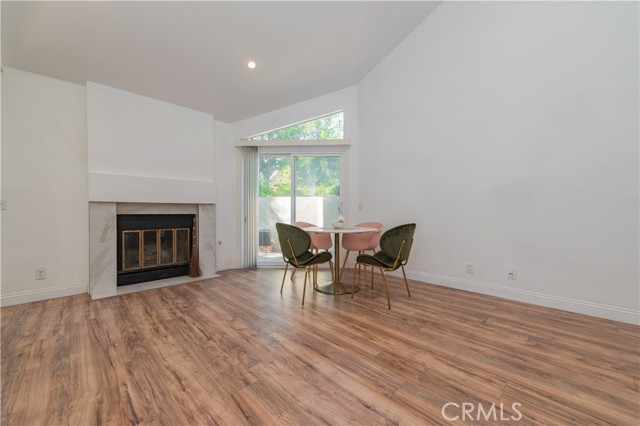Detail Gallery Image 18 of 29 For 80 Stanford Ct #40,  Irvine,  CA 92612 - 1 Beds | 1 Baths