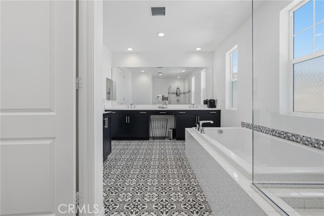 Detail Gallery Image 45 of 53 For 369 Rose St, Fillmore,  CA 93015 - 5 Beds | 3/1 Baths