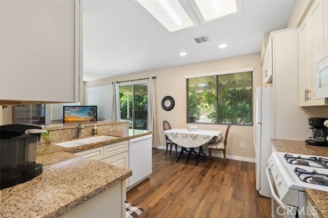 Detail Gallery Image 19 of 34 For 41167 Lorient Ct, Murrieta,  CA 92562 - 3 Beds | 2 Baths