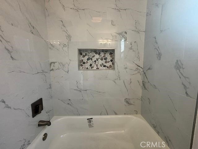 2214 East 111th photo 11