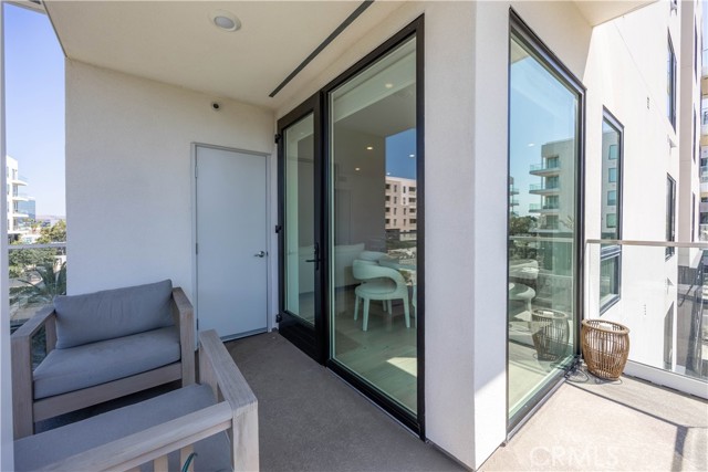 3400 Rivington, Irvine CA: https://media.crmls.org/medias/56db53f4-cb45-41d9-a259-d2acf391a3e0.jpg