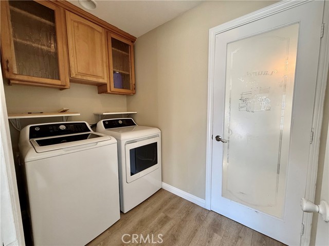 Detail Gallery Image 8 of 14 For 1341 S Pembrooke #C,  Anaheim,  CA 92804 - 1 Beds | 1 Baths