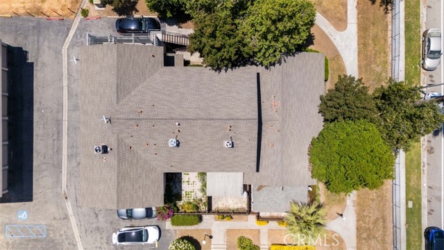 Detail Gallery Image 21 of 29 For 1377 Wheaton Way, Riverside,  CA 92507 - 3 Beds | 2 Baths