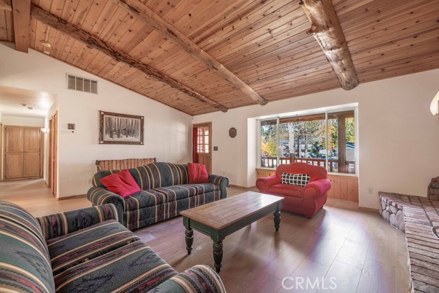 Detail Gallery Image 27 of 46 For 320 Dove Ct, Big Bear Lake,  CA 92315 - 3 Beds | 2 Baths