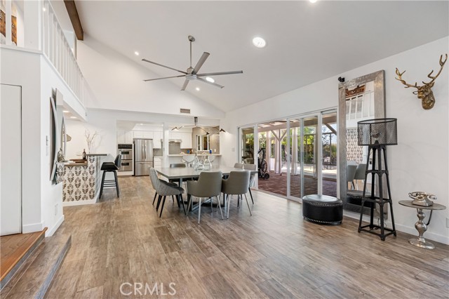 16267 Barneston Street, Granada Hills CA: https://media.crmls.org/medias/56dc78e0-bcbb-43c1-8efd-2851ac59422a.jpg