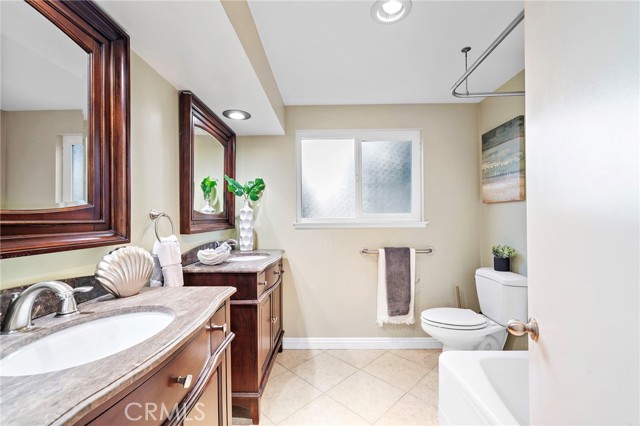 Detail Gallery Image 29 of 53 For 15731 Grey Oaks St, Westminster,  CA 92683 - 4 Beds | 2/1 Baths