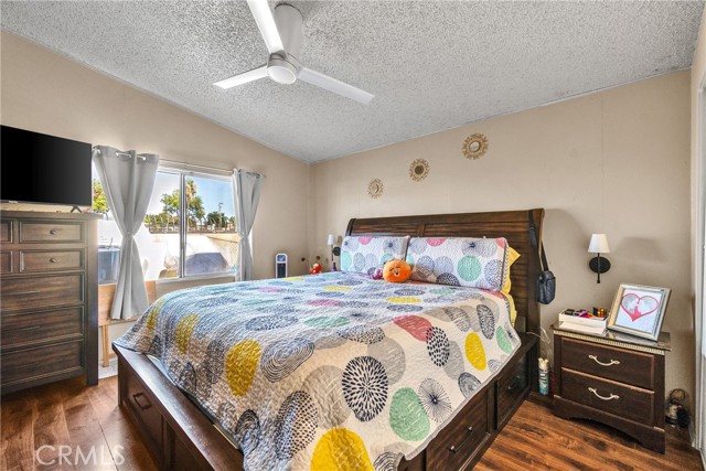 Detail Gallery Image 8 of 20 For 3825 Crestmore #480,  Jurupa Valley,  CA 92509 - 3 Beds | 2 Baths