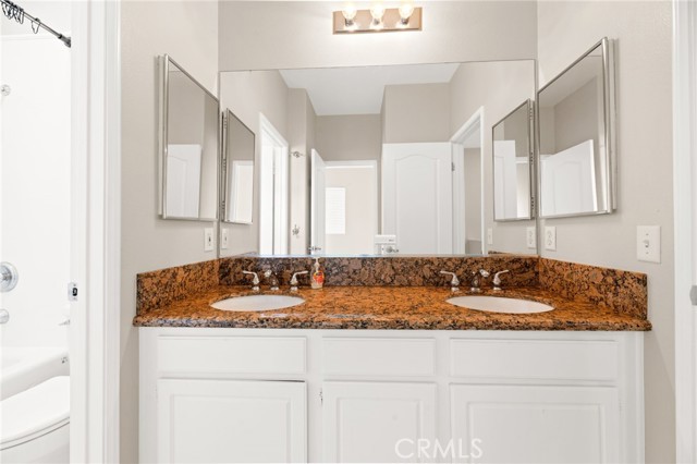 36045 Glasgow Street, Winchester CA: https://media.crmls.org/medias/56ded10f-6954-4873-9d51-62b76a265f74.jpg