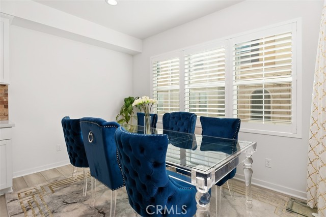 Detail Gallery Image 7 of 37 For 704 Dusky Creek, Lake Forest,  CA 92610 - 3 Beds | 2/2 Baths