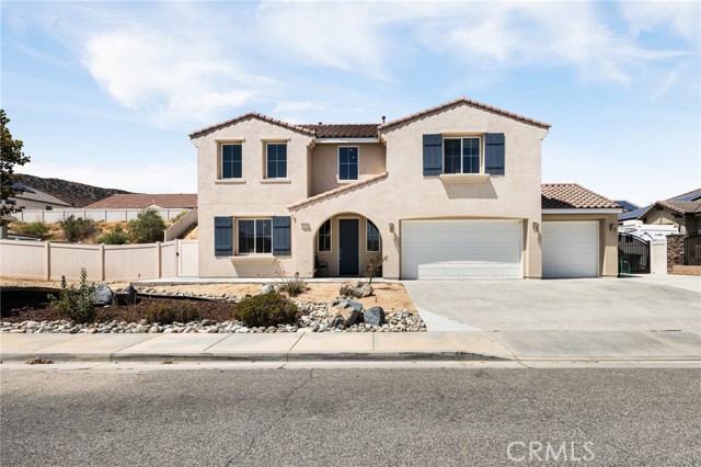 Detail Gallery Image 1 of 47 For 41713 Chardonnay Ave, Palmdale,  CA 93551 - 5 Beds | 4 Baths