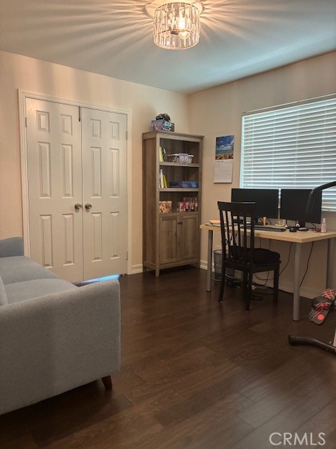 https://media.crmls.org/medias/56e086bc-5392-473c-a8bb-53eb3ae72e64.jpg?preset=X-Large