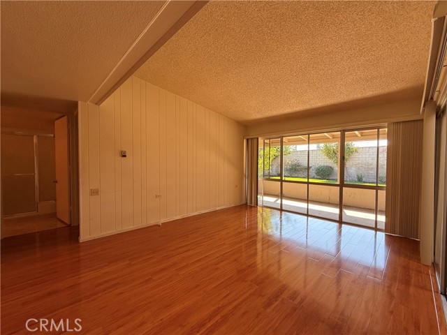 Detail Gallery Image 16 of 22 For 13381 El Dorado Dr 202d,  Seal Beach,  CA 90740 - 2 Beds | 1 Baths