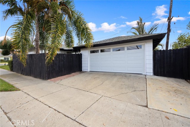 Image 8 of 25 For 2086 Mori Lane