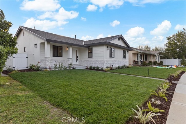 Detail Gallery Image 4 of 32 For 23217 Anza Ave, Torrance,  CA 90505 - 4 Beds | 3 Baths