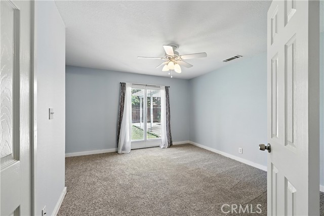 395 Columbia Avenue, Merced CA: https://media.crmls.org/medias/56e1a174-c5e4-464f-87e5-eac68f305492.jpg
