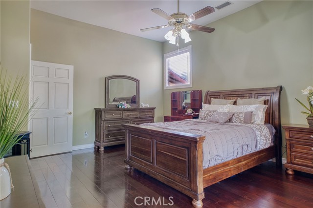948 Peninsula Avenue, Claremont CA: https://media.crmls.org/medias/56e37b41-cb09-4e35-9ca7-a0675cf072bf.jpg