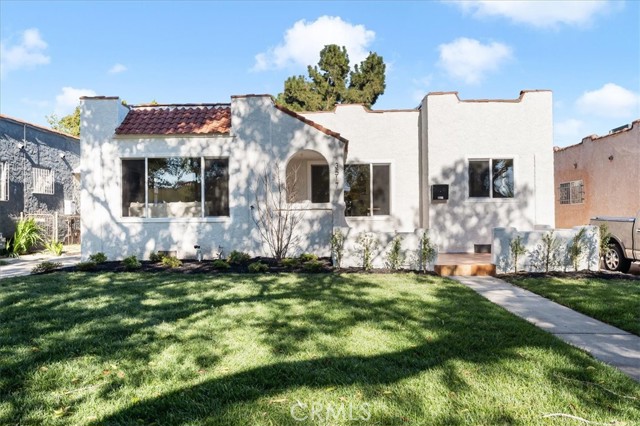 Detail Gallery Image 1 of 1 For 3517 W 59th Pl, Los Angeles,  CA 90043 - 3 Beds | 2 Baths