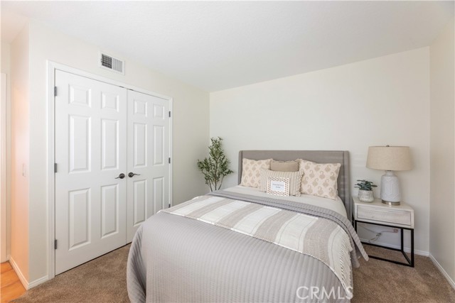 481 Kakkis Drive, Long Beach CA: https://media.crmls.org/medias/56e4d5e4-ca0d-42bf-8845-2265f08ba439.jpg