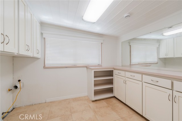 2878 2nd Street, Norco CA: https://media.crmls.org/medias/56e5370c-c987-4d1f-9df7-7250666a3eea.jpg