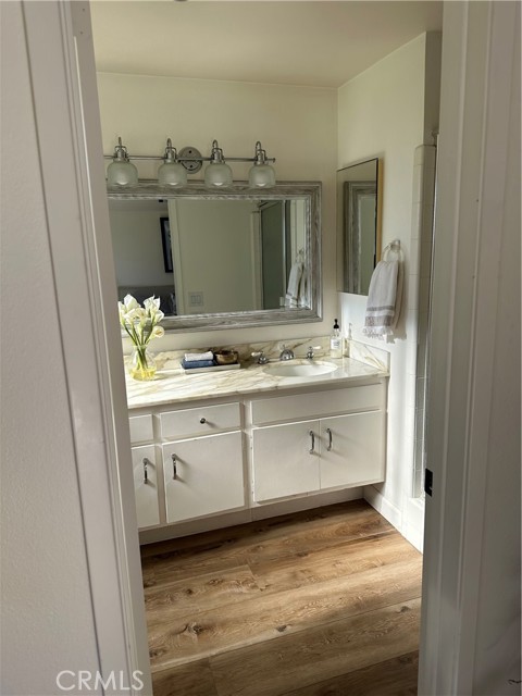 Detail Gallery Image 17 of 27 For 303 Esplanade, Newport Beach,  CA 92660 - 3 Beds | 2 Baths