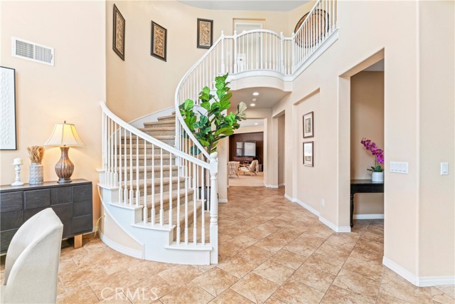 Detail Gallery Image 6 of 55 For 12113 Jonathan Dr, Riverside,  CA 92503 - 4 Beds | 2/1 Baths