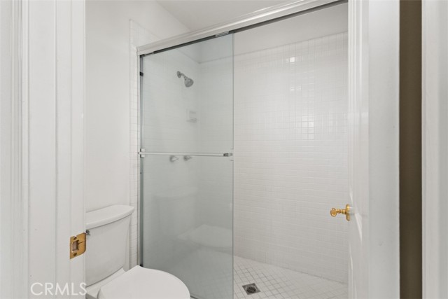 10 Palmieri Aisle, Irvine CA: https://media.crmls.org/medias/56e7cd6c-5869-42cf-bc92-ae1f6a24d531.jpg