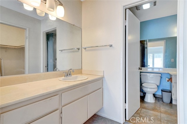 Detail Gallery Image 10 of 17 For 849 E Victoria St #403,  Carson,  CA 90746 - 2 Beds | 2 Baths